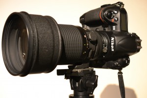 manfrotto 一脚 プロフェッショナル一脚 681B + 一脚ティルトトップ 234RCにNIkon D3と200mmF2クラスでも安定しています